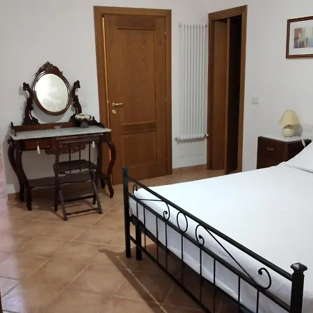 Bed & Breakfast L'oliveto Lucignano