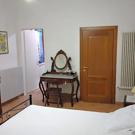 L'oliveto Lucignano